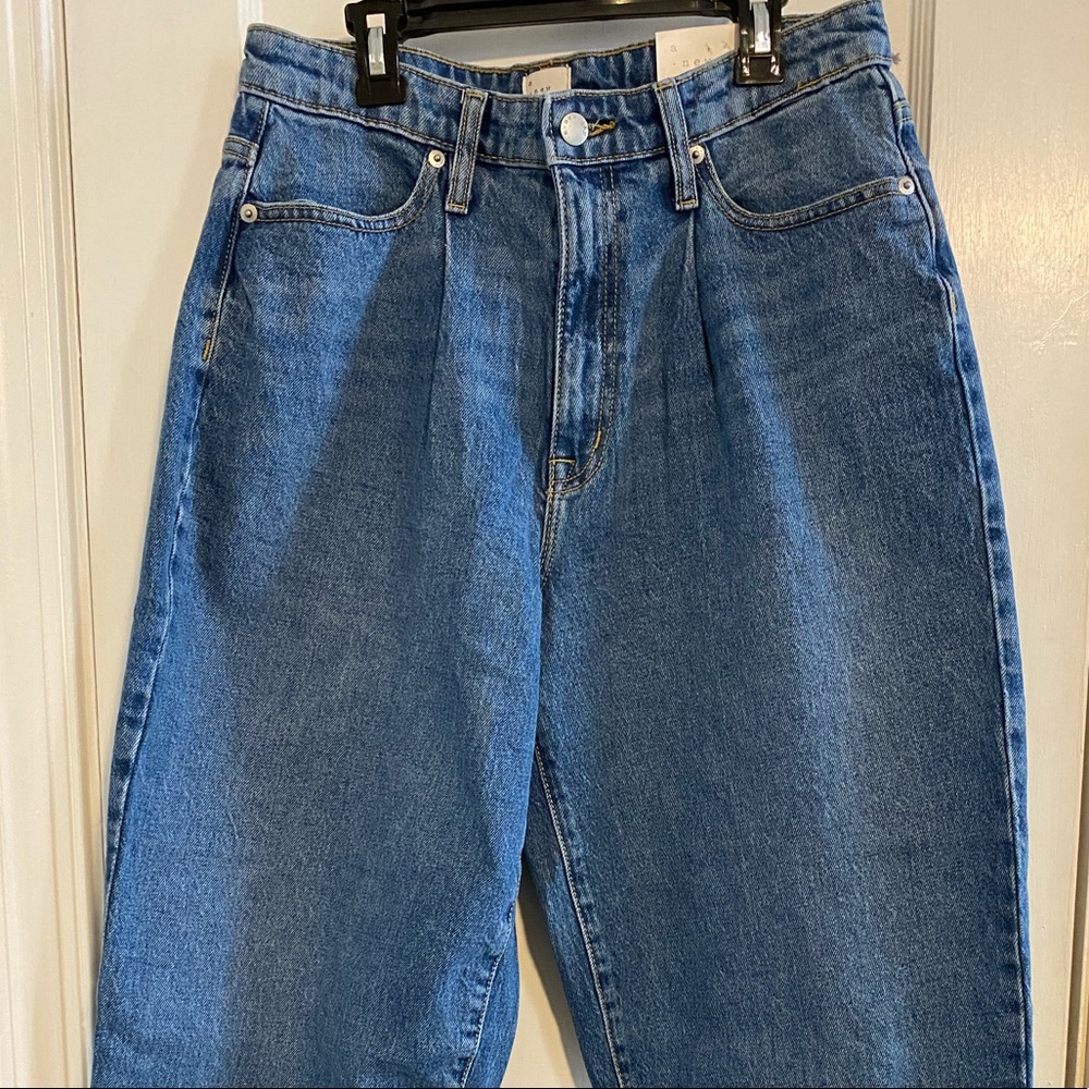 NWT A NEW DAY Tapered Jeans (Size 10)